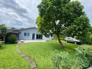 4chbre Villa dans Le Plateau à Vendre