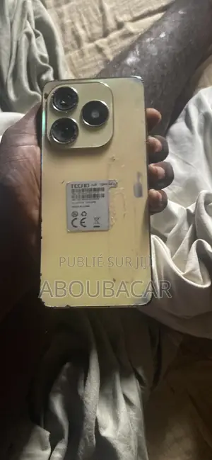 Tecno Spark 20 128 GB Jaune