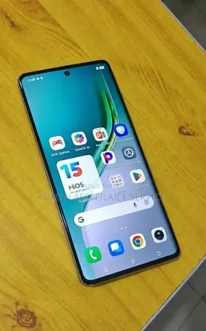 Nouveau Tecno Camon 40 256 GB Doré