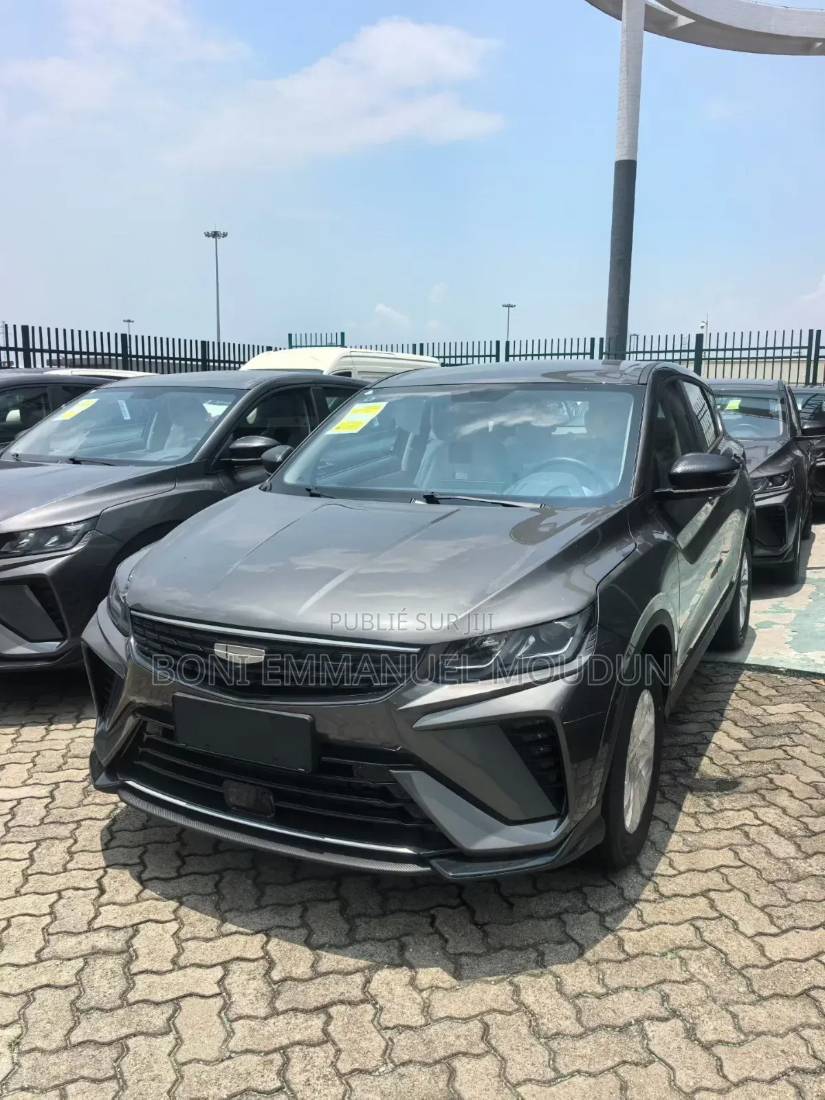 Nouveau Toyota RAV4 2026 Gris