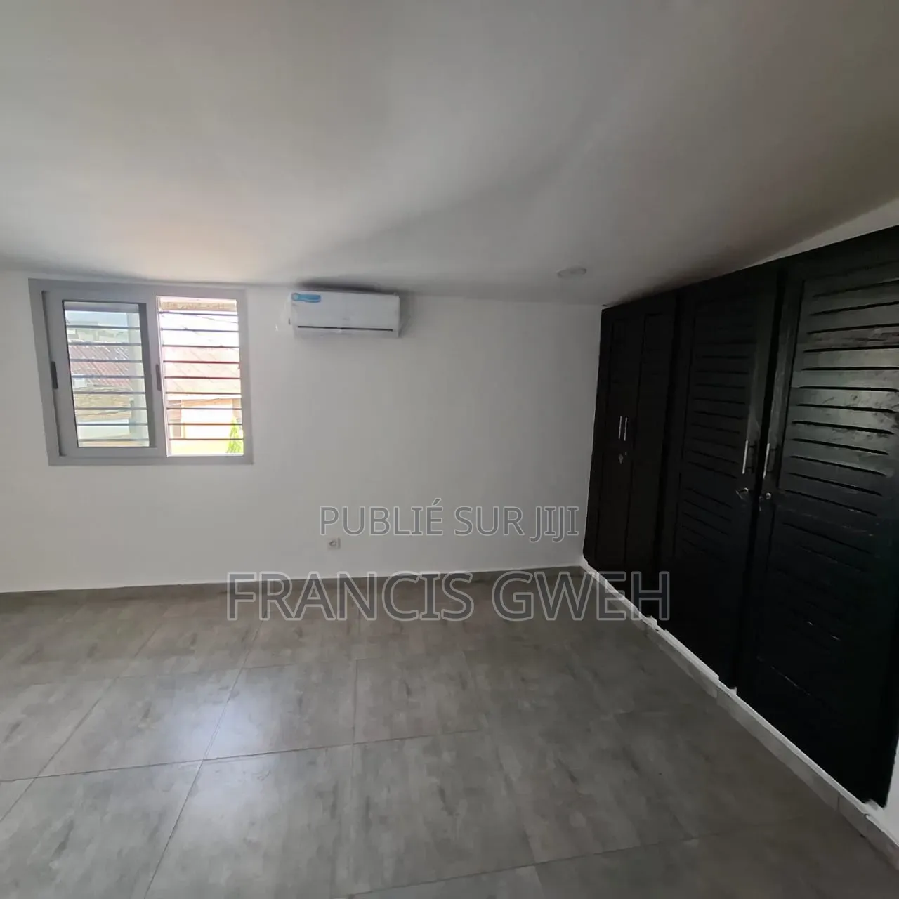 4chbre Duplex dans Francis Gweh, Cocody à Louer