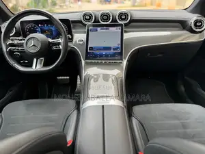 Mercedes-Benz GLC-Class 2025 Gris