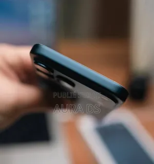 Nouveau Apple iPhone 17 Pro Max 2 TB Bleu