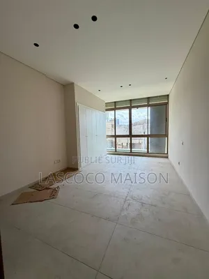 2chbre Appartement dans Lascoco Maison, Marcory à Louer