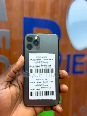 Nouveau Apple iPhone 11 Pro 64 GB Noir
