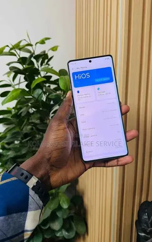 Nouveau Tecno Camon 40 256 GB Doré