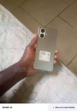 Nouveau Tecno Pop 20 64 GB Argenté