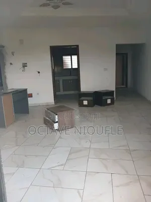 1chbre Appartement dans , Cocody à Louer