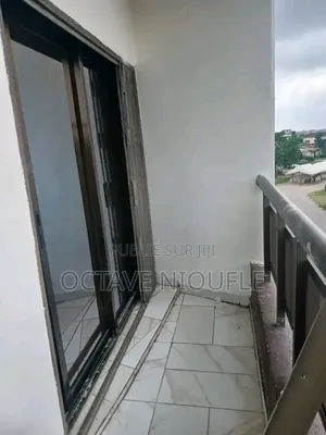 1chbre Appartement dans , Cocody à Louer