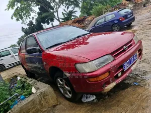 Toyota Corolla 2011 Rouge