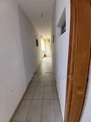 1chbre Studio dans Presse Imobilier, Cocody à Louer