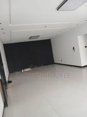 2chbre Appartement dans , Cocody à Louer