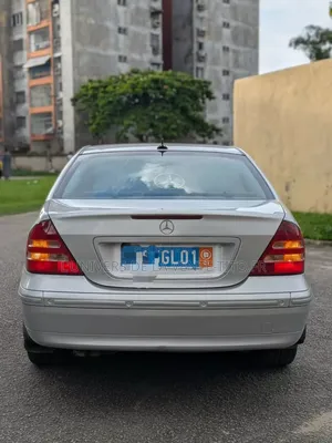 Mercedes-Benz C200 2002 Gris