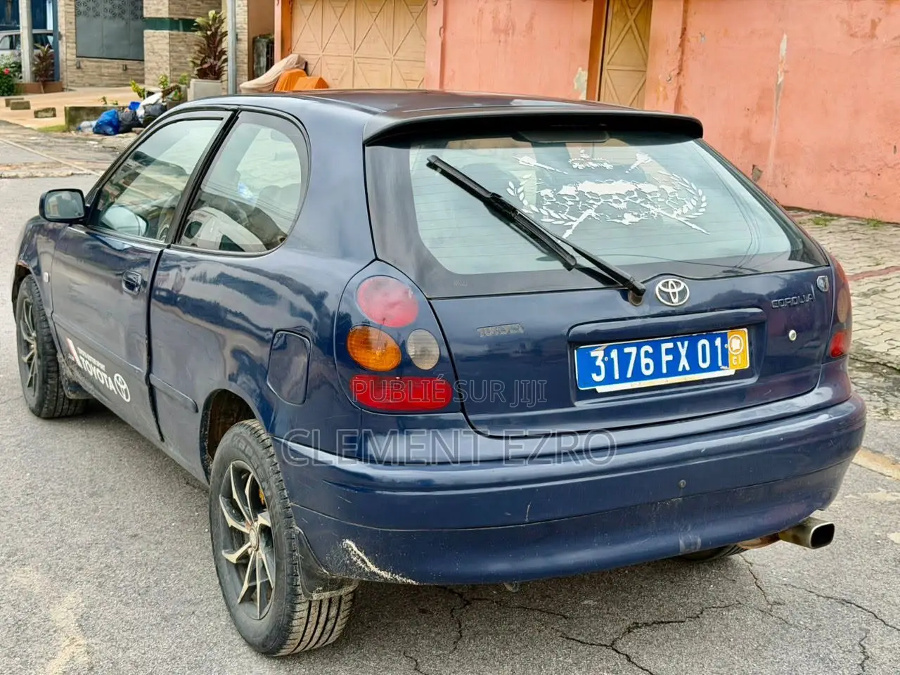 Toyota Corolla Liftback 2002 Bleu