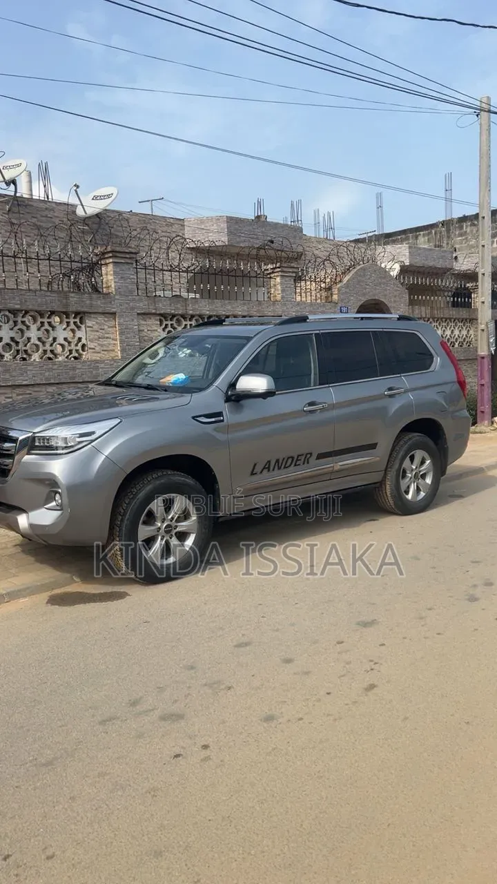 Haval H9 2022 Gris