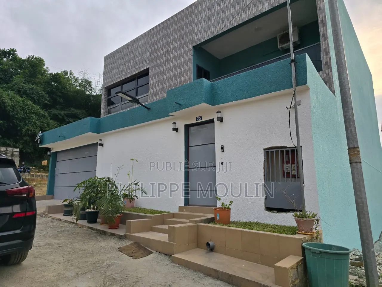 Meublé 4chbre Duplex dans Bingerville à Vendre