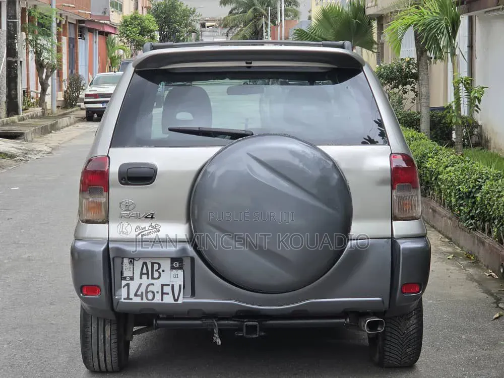 Toyota RAV4 Automatic 2003 Jaune