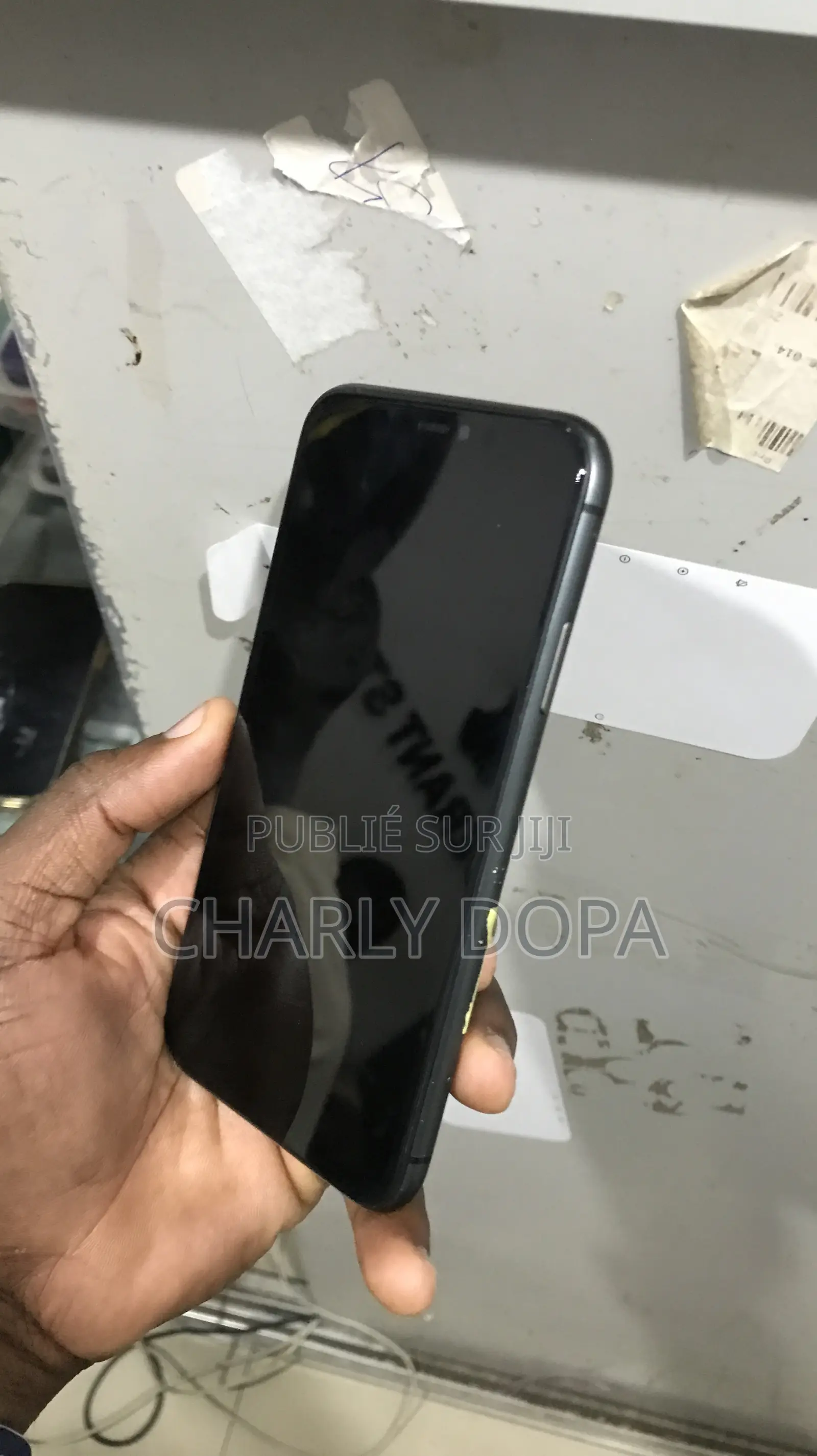 Apple iPhone 11 64 GB Noir