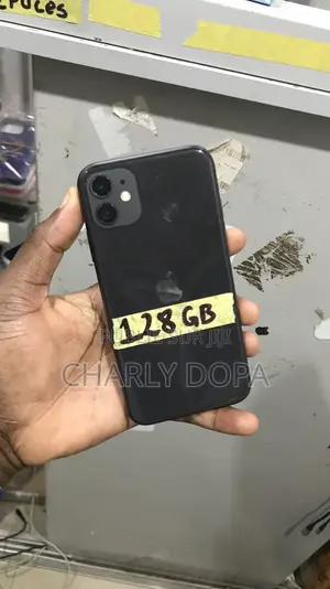 Apple iPhone 11 128 GB Noir