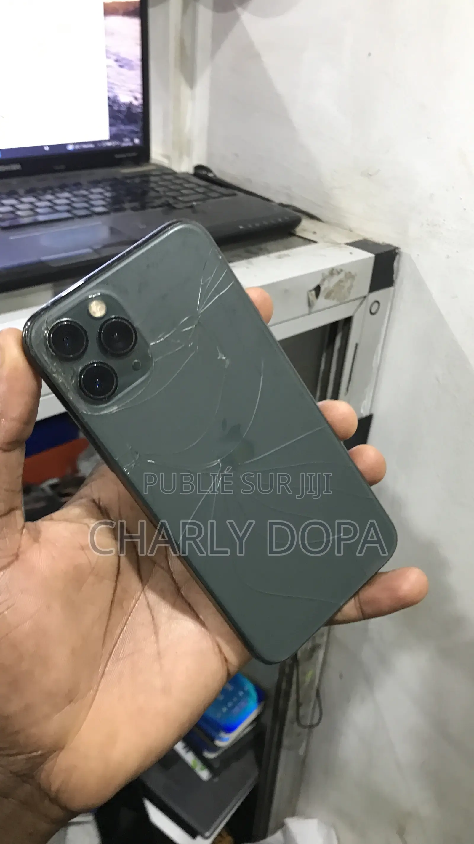 Apple iPhone 11 Pro 64 GB Vert