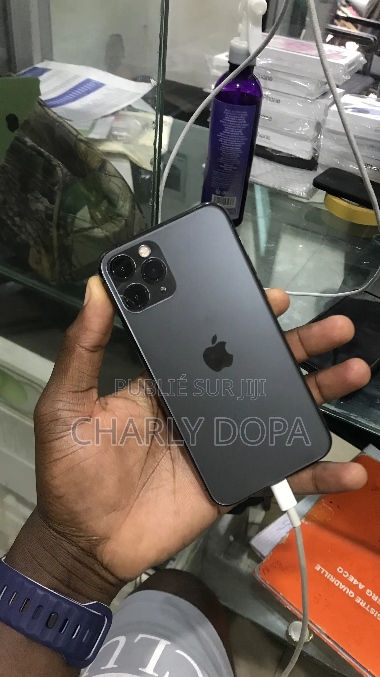 Apple iPhone 11 Pro 64 GB Vert