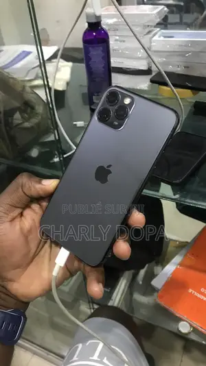 Apple iPhone 11 Pro 64 GB Vert