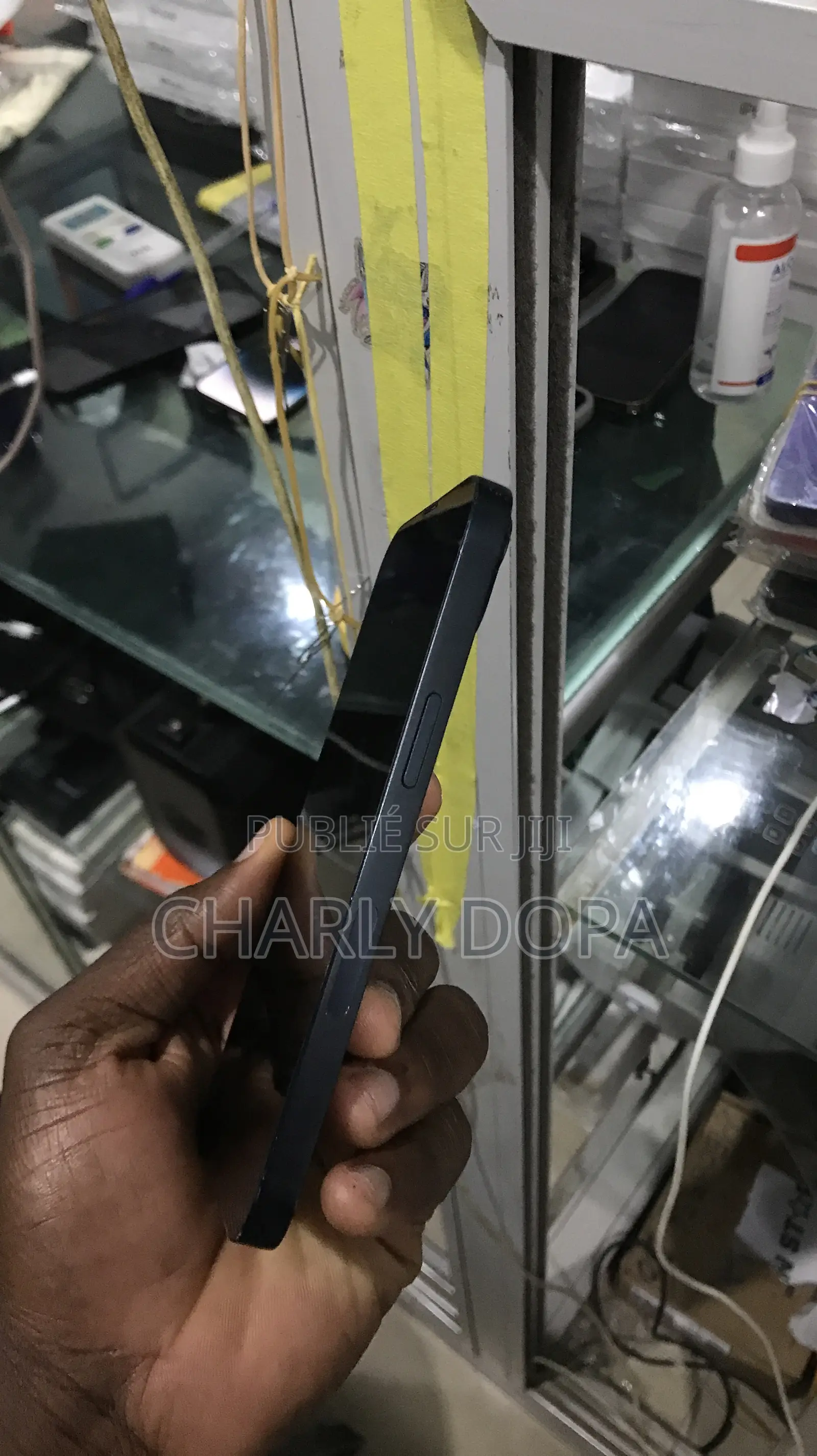 Apple iPhone 13 128 GB Noir