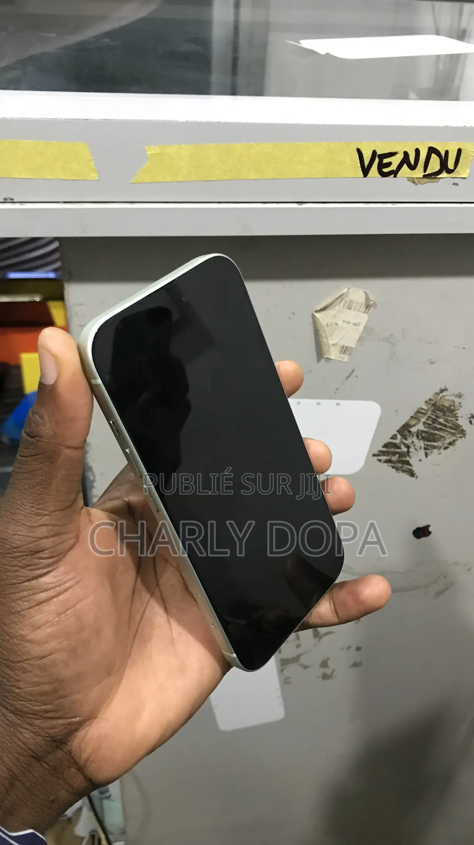 Apple iPhone 15 128 GB Vert