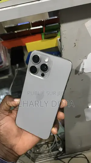 Apple iPhone 15 Pro Max 256 GB Argenté