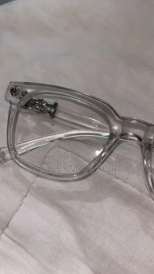 Lunettes Chrome Hearts
