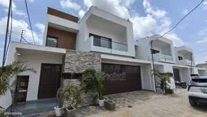 4chbre Duplex dans Grâces Immobilier, Bingerville à Vendre