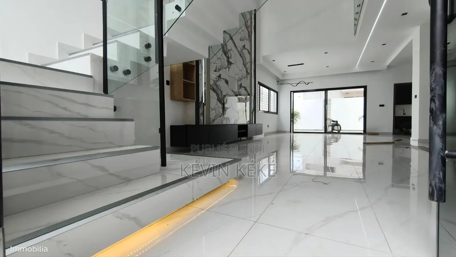 4chbre Duplex dans Grâces Immobilier, Bingerville à Vendre