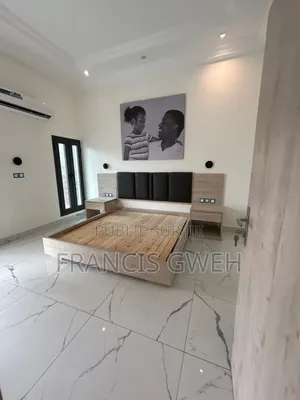 5chbre Duplex dans Francis Gweh, Cocody à Louer