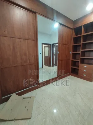 6chbre Duplex dans Grâces Immobilier, Bingerville à Louer