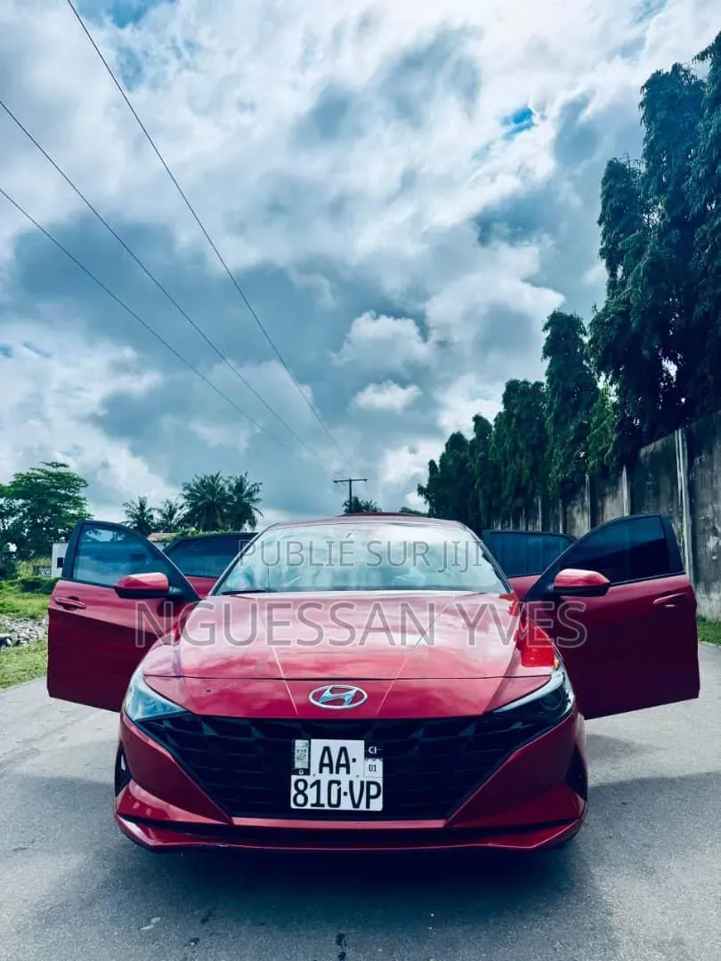 Hyundai Elantra 2021 Rouge