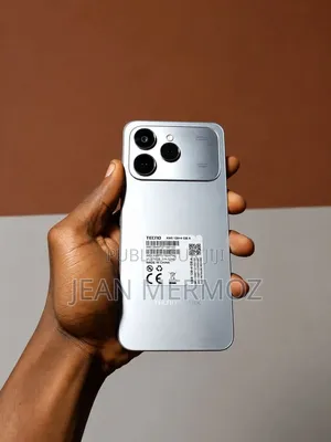 Nouveau Tecno Spark 40 128 GB Gris