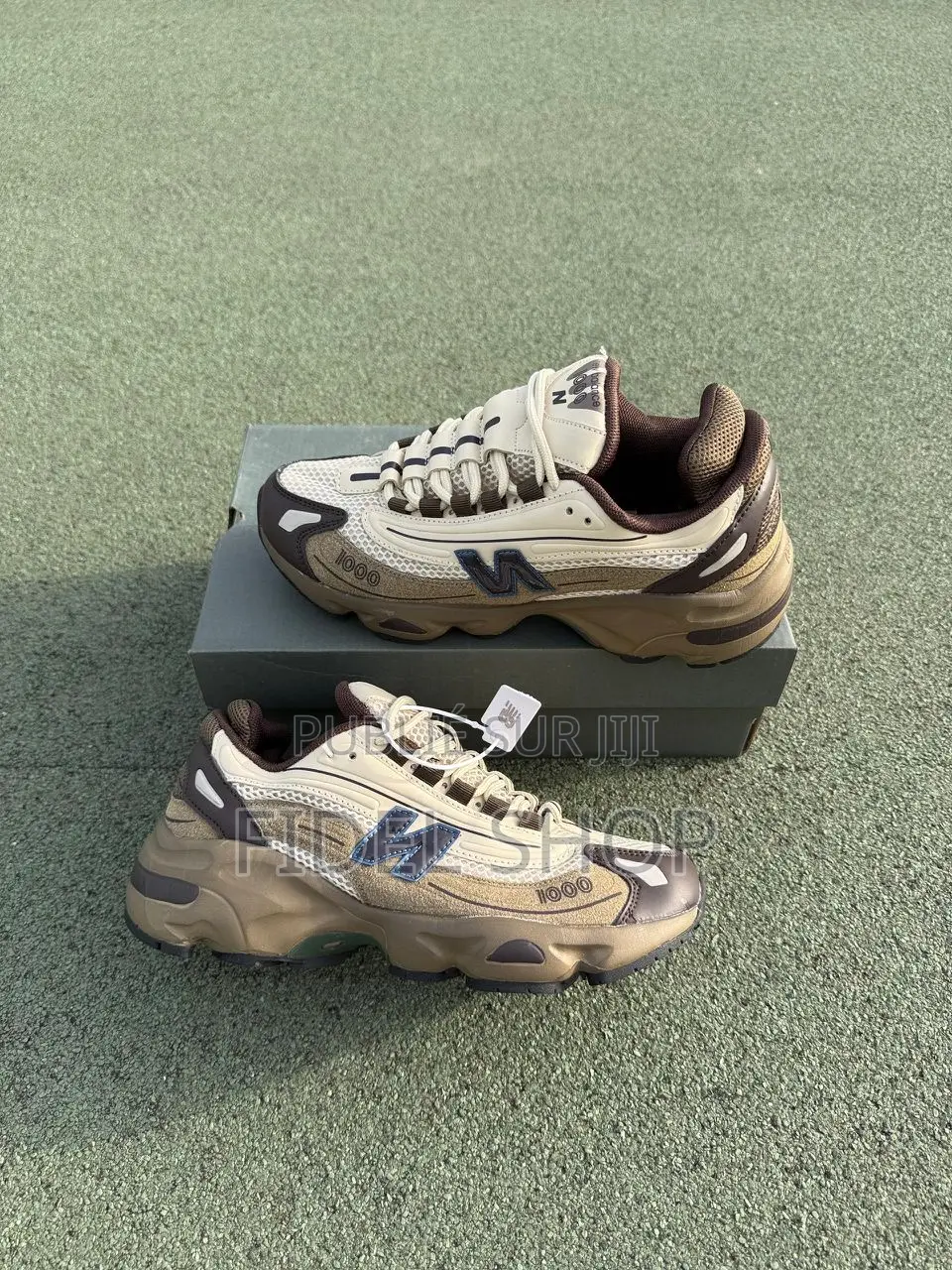 New Balance 1000