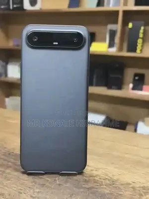 Nouveau Tecno Spark Slim 256 GB Noir