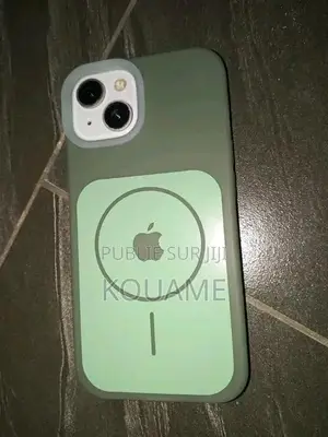 Nouveau Apple iPhone 13 128 GB Noir