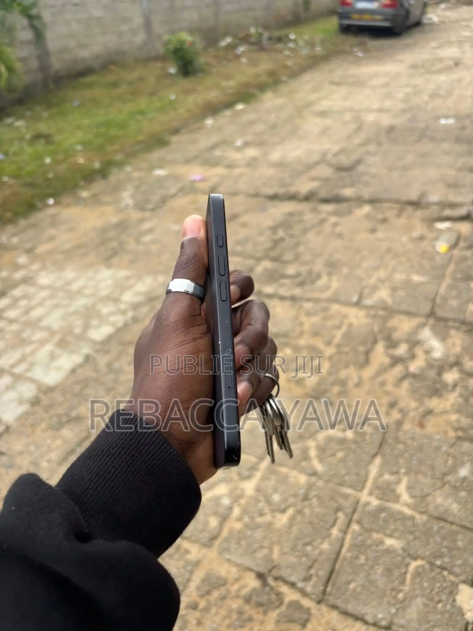 Nouveau Apple iPhone 16 128 GB Noir