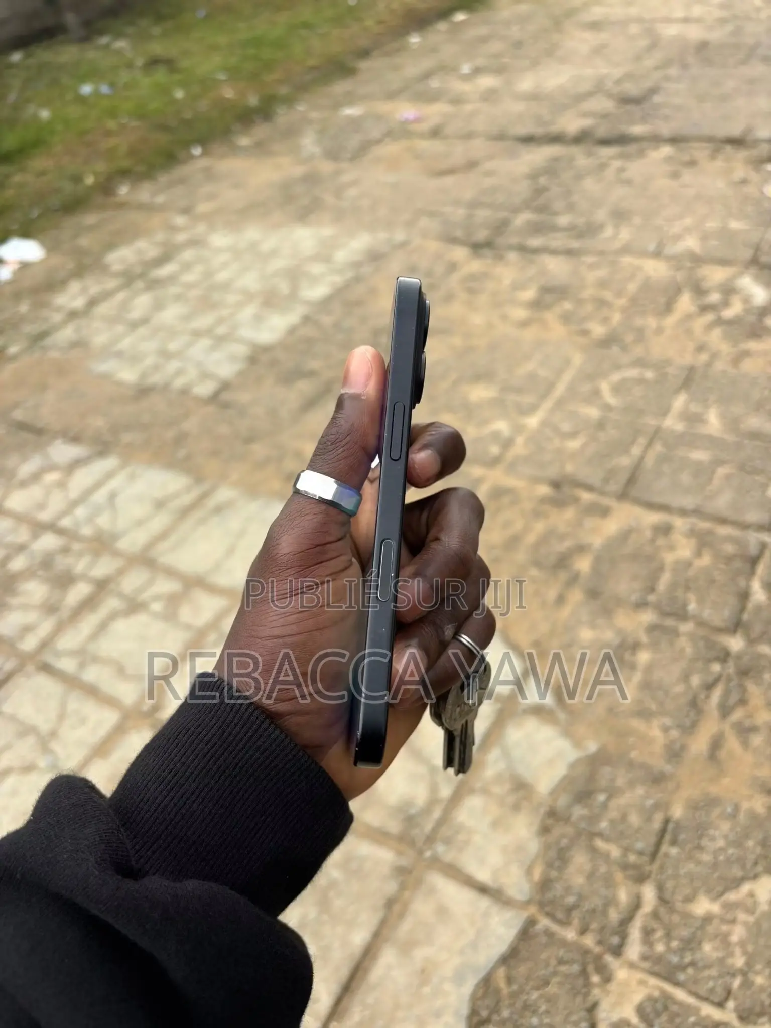 Nouveau Apple iPhone 16 128 GB Noir