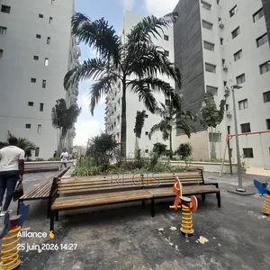 3chbre Appartement dans Klay'Service, Cocody à Louer
