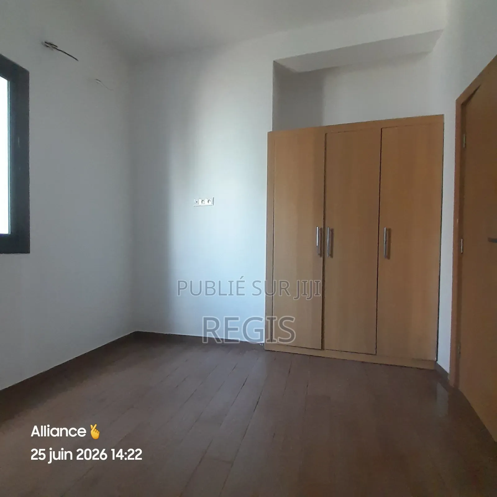 3chbre Appartement dans Klay'Service, Cocody à Louer