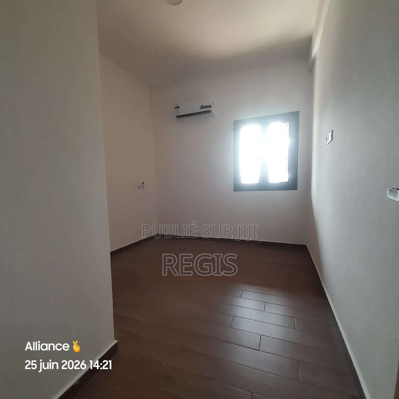 3chbre Appartement dans Klay'Service, Cocody à Louer