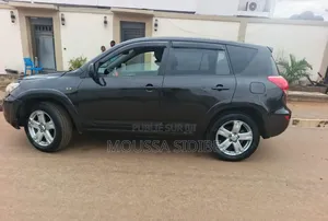Toyota RAV4 2009 Noir