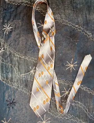 Cravate Vintage Grise À Motifs