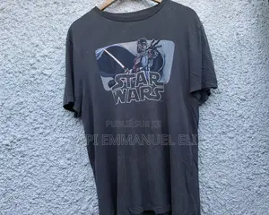 T-Shirt Noir Star Wars Dark Vador