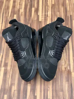 Jordan Rétro 4