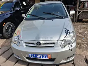 Toyota Corolla 1.6 VVT-i 2007 Gris