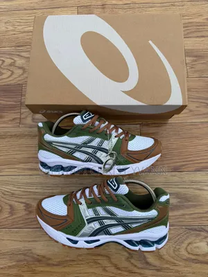 Basket Asics Gel-Kayano – Neuve Avec Boîte